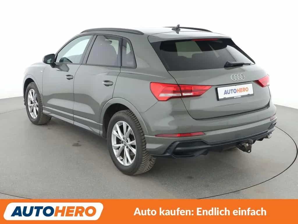 Audi Q3 35 TFSI ACT S line Aut.*NAVI*ACC*PDC*SHZ* 01/2020-photo-3