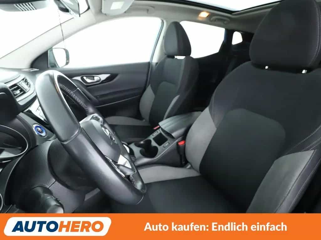 Nissan Qashqai 1.3 DIG-T Zama 03/2021-photo-9