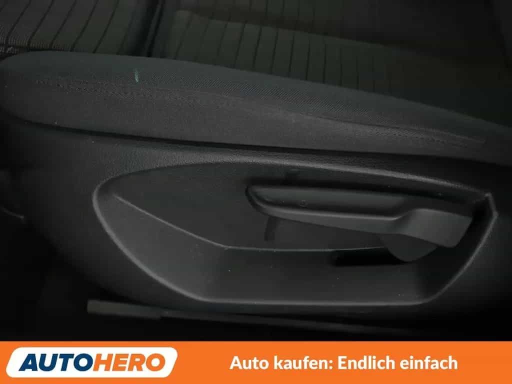 Audi A3 Sportback 1.5 TSI ACT sport*NAVI*XENON*PDC* 03/2018-photo-28
