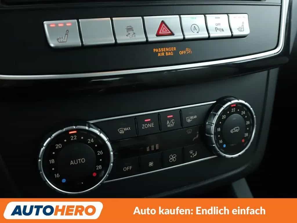 Mercedes-Benz GLE-Class GLE 350 d 4Matic AMG Line Aut.*NAVI* 09/2016-photo-22