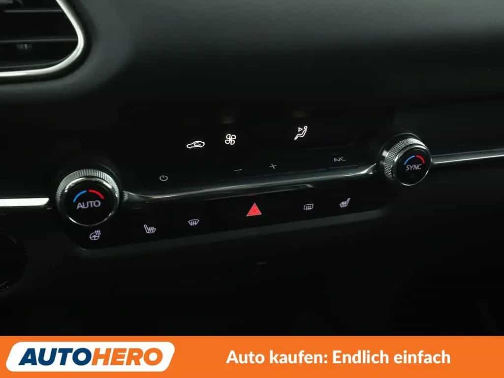Mazda CX-30 2.0 Skyactiv-X Mild-Hybrid Selection 2WD 09/2020-photo-21
