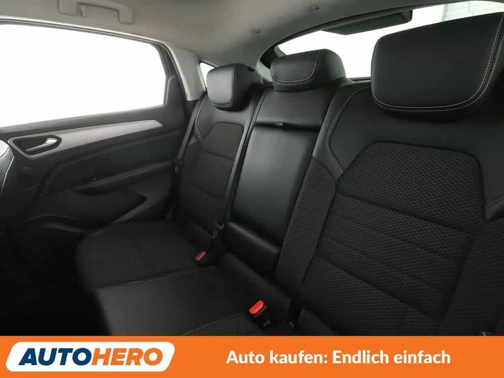 Renault Arkana 1.3 TCe Mild-Hybrid Techno Aut.*NAVI*LED* 07/2023-photo-13