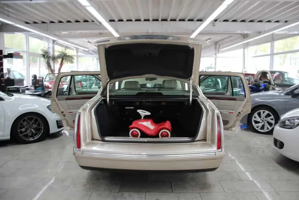 Cadillac Deville V8 Limousine *Vollleder/Klimaautomatik* 07/1998-photo-19