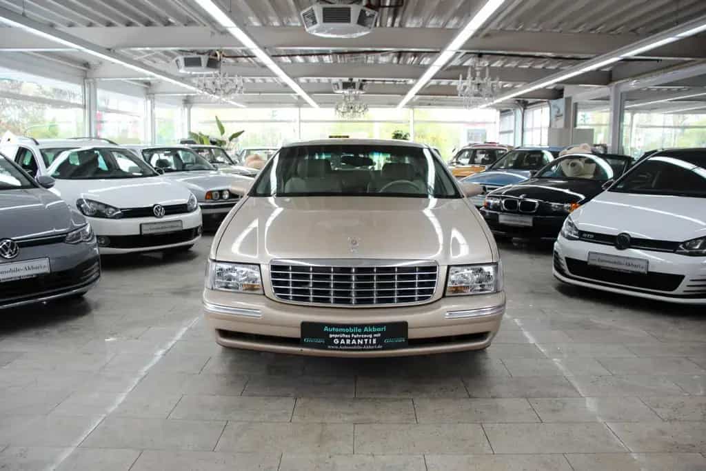 Cadillac Deville V8 Limousine *Vollleder/Klimaautomatik* 07/1998-photo-2