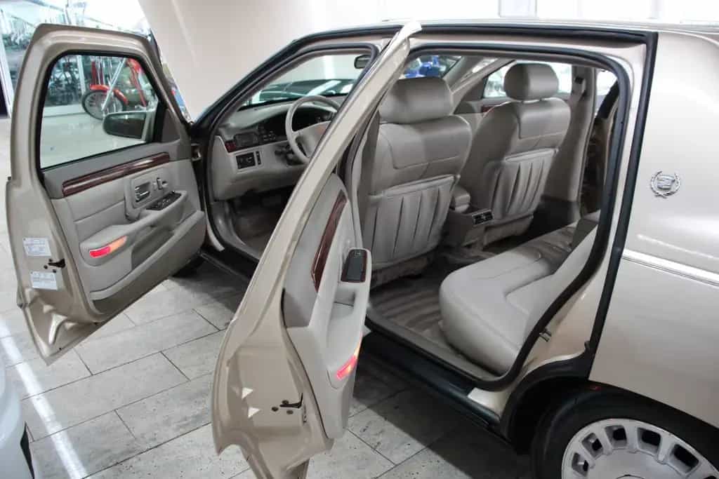 Cadillac Deville V8 Limousine *Vollleder/Klimaautomatik* 07/1998-photo-23