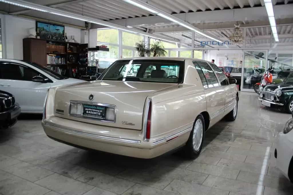 Cadillac Deville V8 Limousine *Vollleder/Klimaautomatik* 07/1998-photo-6