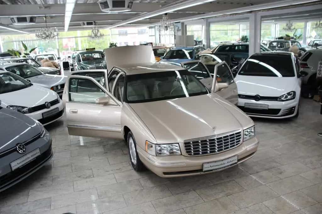 Cadillac Deville V8 Limousine *Vollleder/Klimaautomatik* 07/1998-photo-8