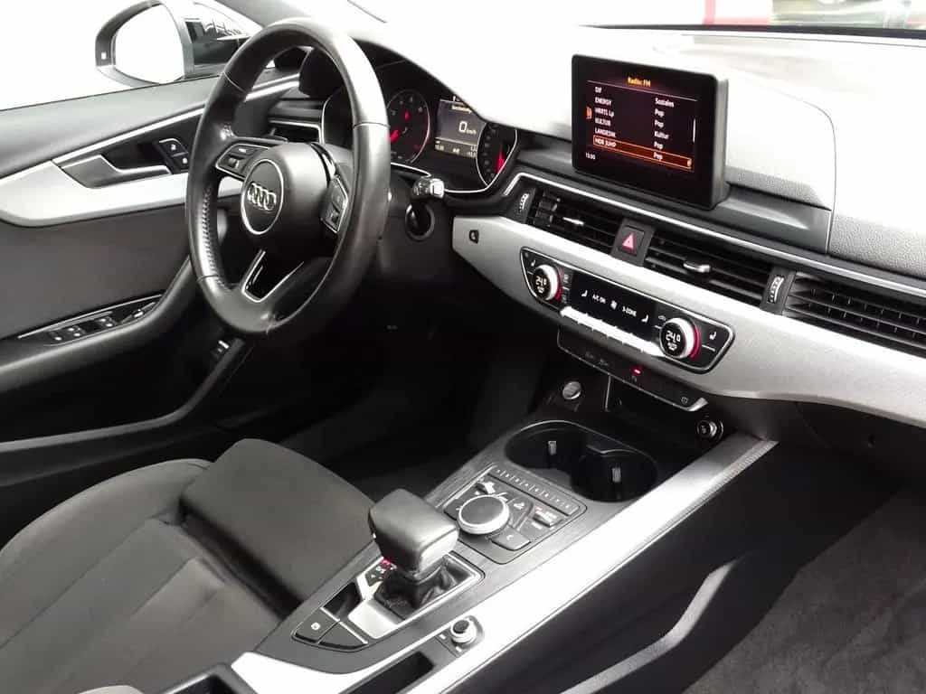 Audi A4 Avant 35 TFSI sport S-tronic/Panorama/B+O/18" 06/2019-photo-13