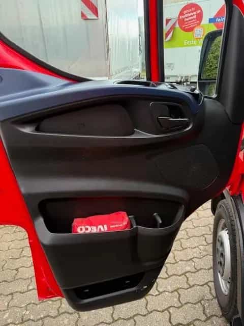 Iveco Andere Daily 35S180 HiMatic 3.0 MIXTO Klima 04/2019-photo-14