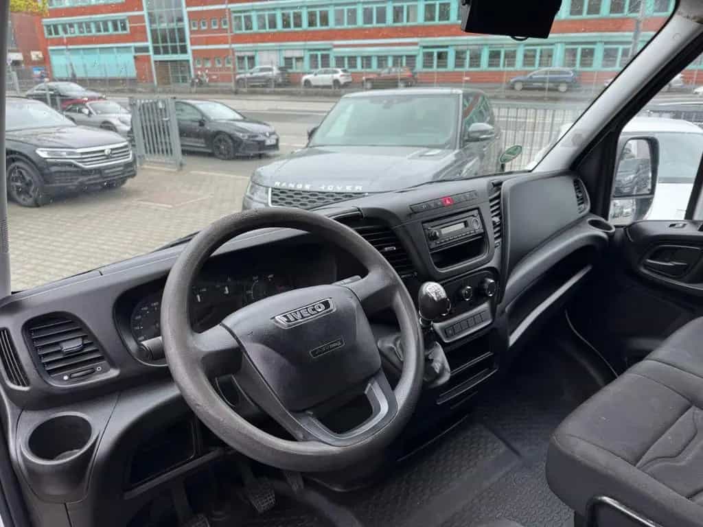 Iveco ANDERE Daily Fahrgestell Einzelkabine 35 S 06/2015-photo-6