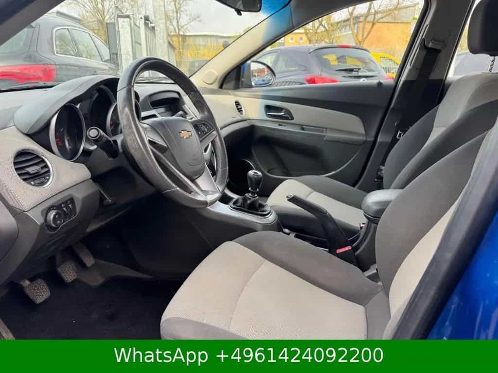 Chevrolet Cruze LS TÜV 02/2027 12/2009-photo-10