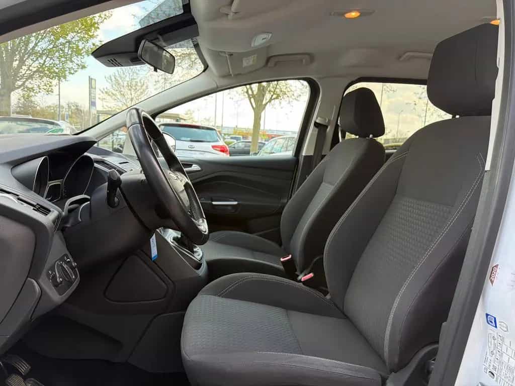 Ford Grand C-Max 1.0 Trend*12M.Garantie*Finanzierung* 03/2018-photo-19