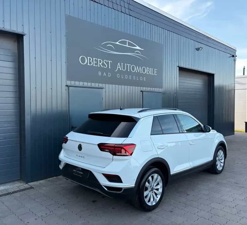 Volkswagen T-Roc Sport*1.Hand*Scheckheft bei VW*Navi*SHZ* 02/2021-photo-4