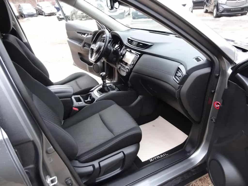 Nissan X-Trail N-Connecta/68TKM/7-Sitz/Navi/Pano/360Kam 09/2018-photo-16