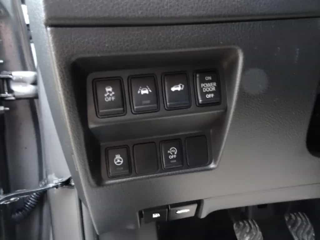 Nissan X-Trail N-Connecta/68TKM/7-Sitz/Navi/Pano/360Kam 09/2018-photo-26