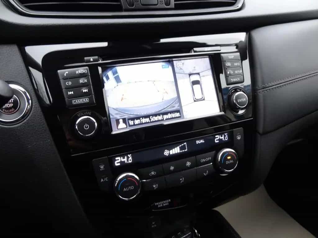 Nissan X-Trail N-Connecta/68TKM/7-Sitz/Navi/Pano/360Kam 09/2018-photo-33