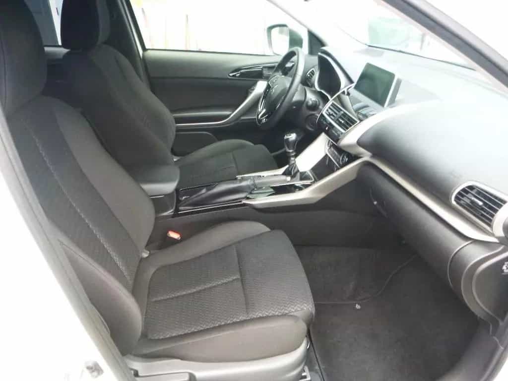 Mitsubishi Eclipse Cross 1.5 turbo 2WD Diamond 01/2019-photo-7