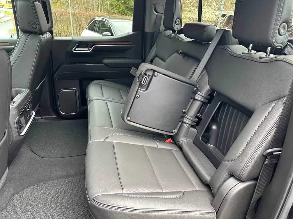 GMC Sierra Denali 1500 Diesel STD Bed (long) MY 26 null-photo-3