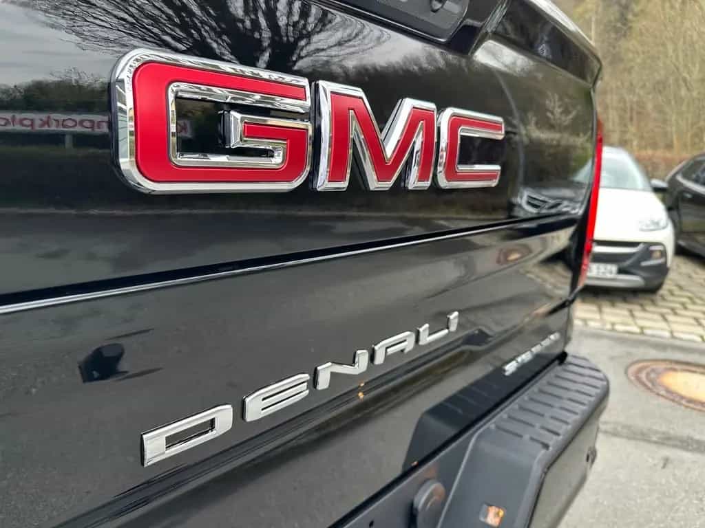 GMC Sierra Denali 1500 Diesel STD Bed (long) MY 26 null-photo-34