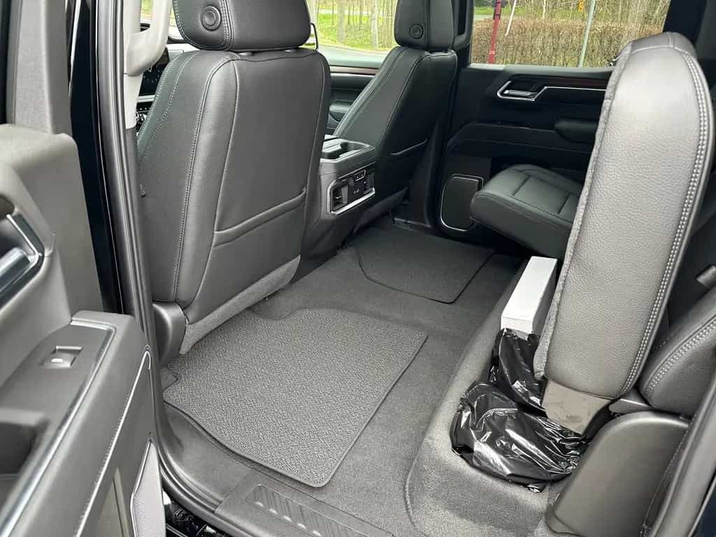 GMC Sierra Denali 1500 Diesel STD Bed (long) MY 26 null-photo-6