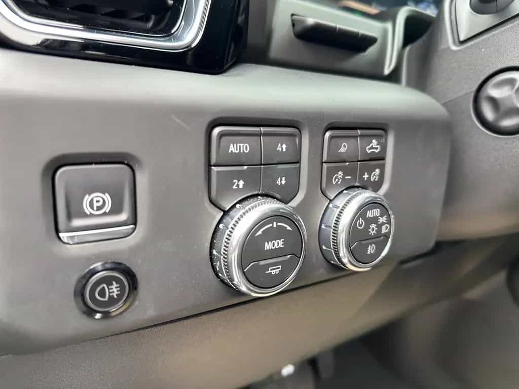 GMC Sierra Denali 1500 Diesel STD Bed (long) MY 26 null-photo-8