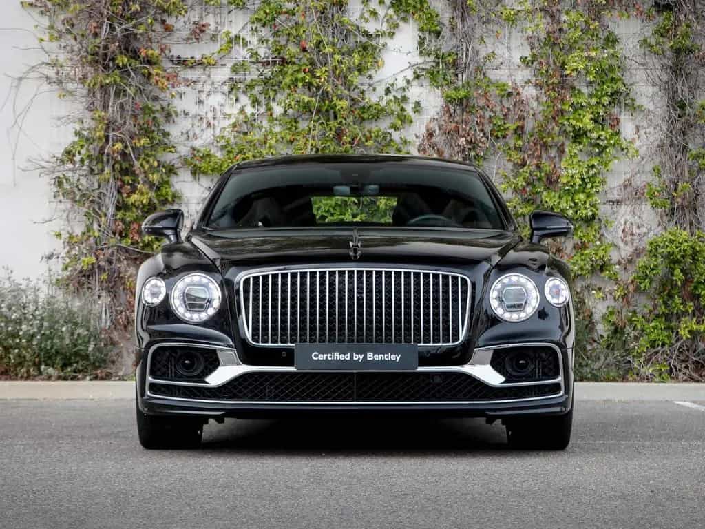 Bentley Flying Spur 6.0 W12 635hp First Edition 07/2020-photo-1