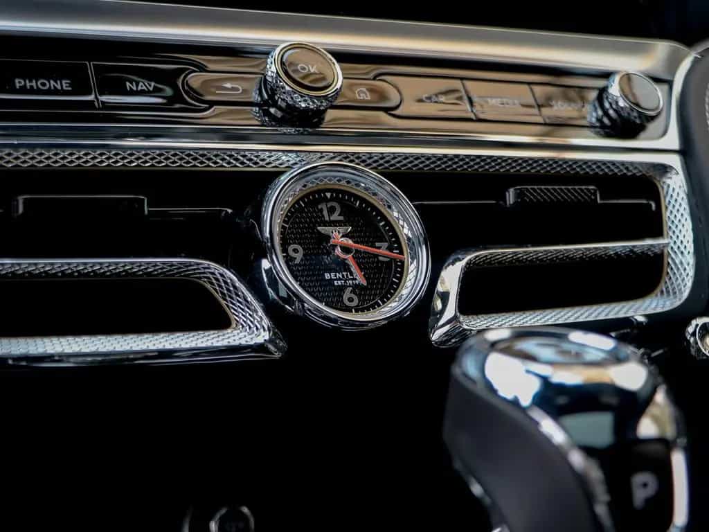 Bentley Flying Spur 6.0 W12 635hp First Edition 07/2020-photo-28