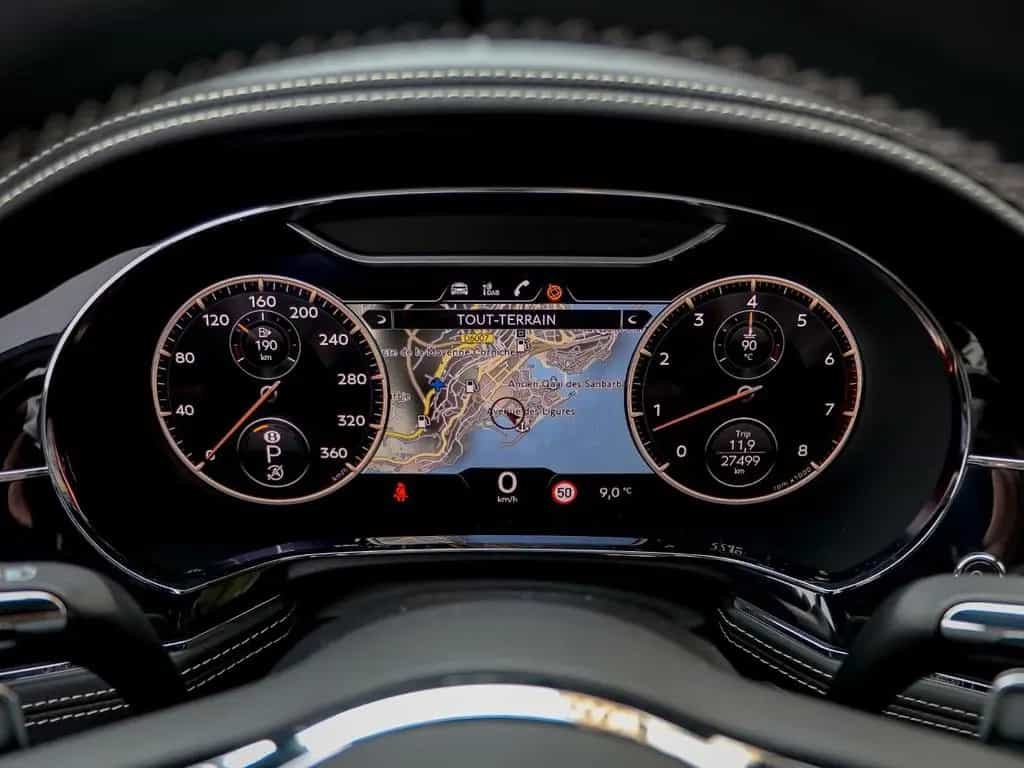Bentley Flying Spur 6.0 W12 635hp First Edition 07/2020-photo-40