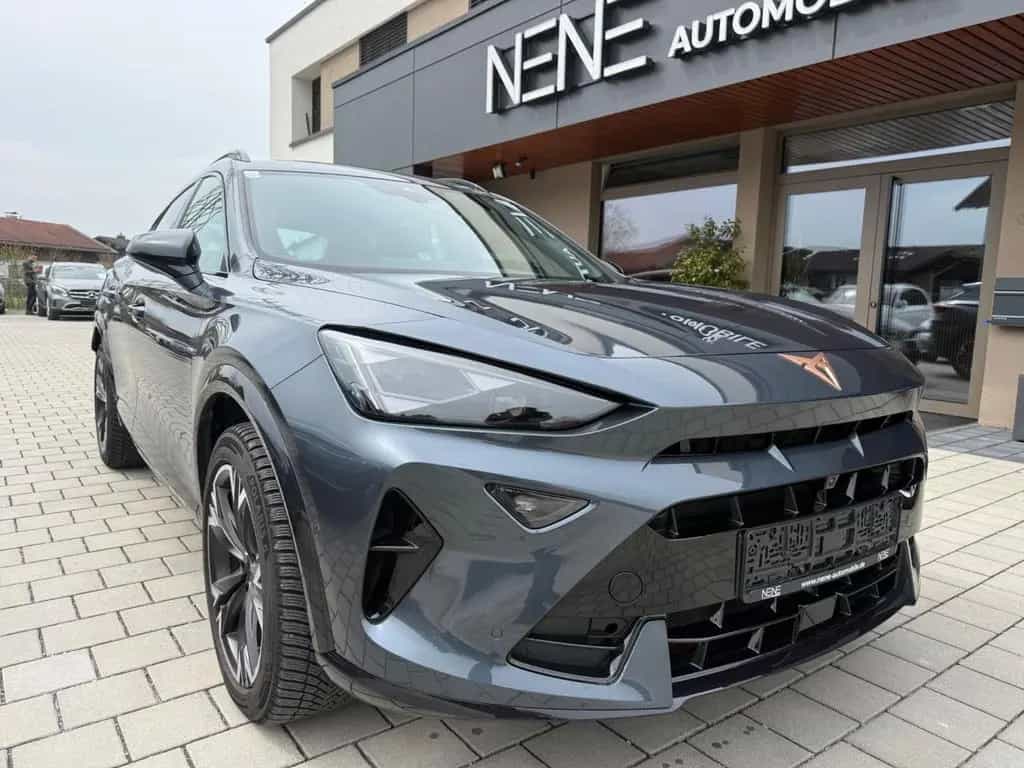 Cupra Formentor 1.5 eTSI 06/2025-photo-2
