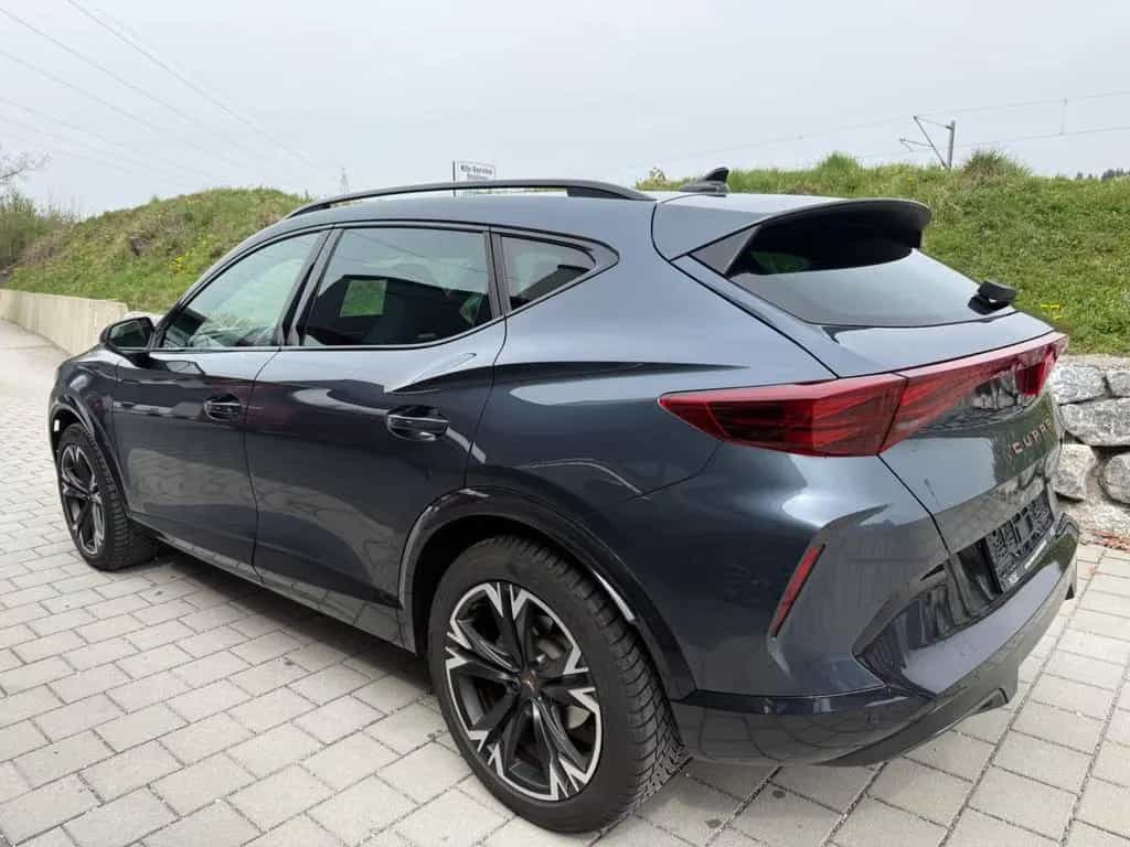 Cupra Formentor 1.5 eTSI 06/2025-photo-6