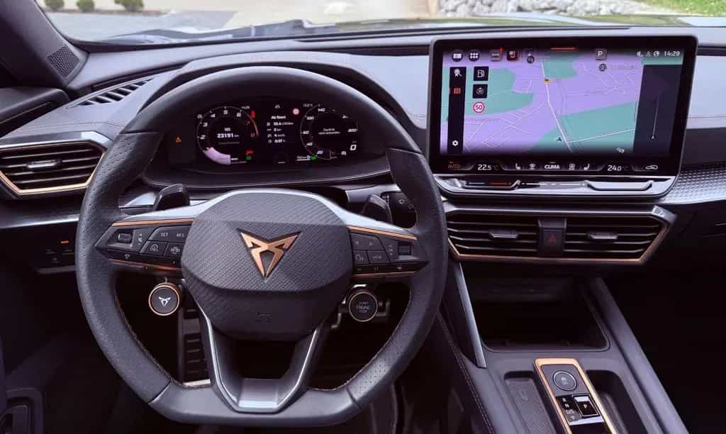 Cupra Formentor 1.5 eTSI 06/2025-photo-8