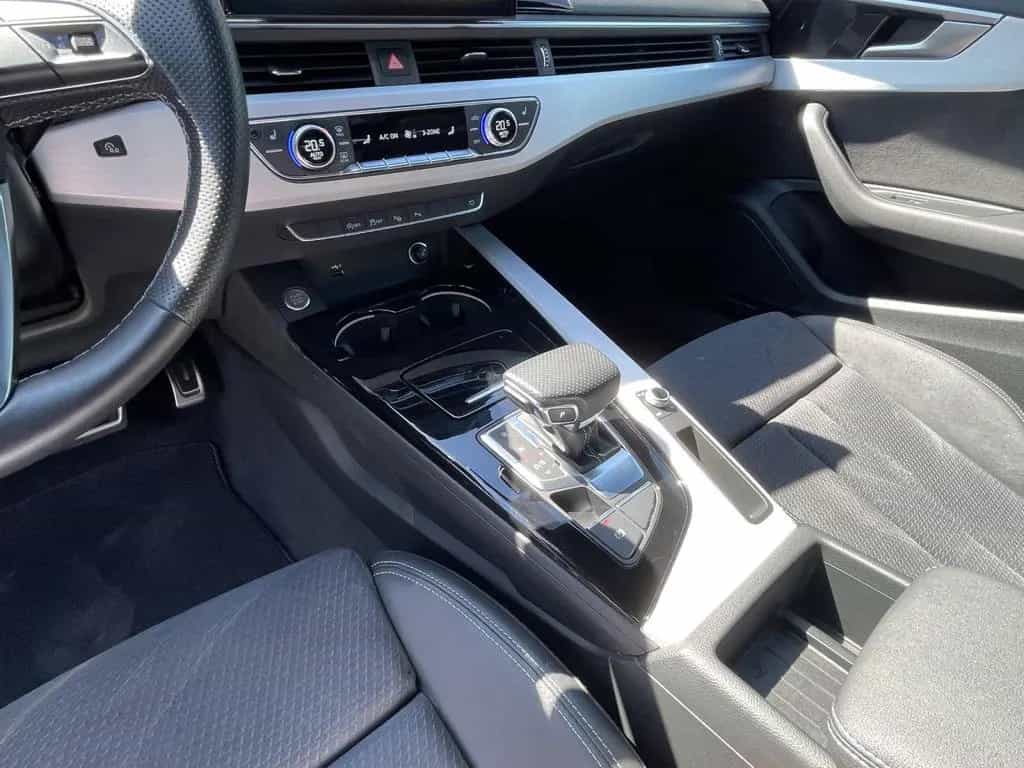Audi A4 Avant 35 TFSI S line LED Pano Carplay 360° 03/2023-photo-13