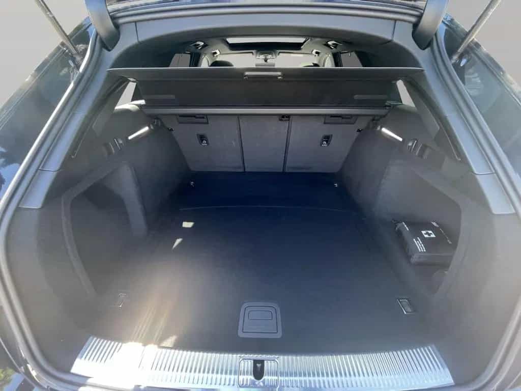 Audi A4 Avant 35 TFSI S line LED Pano Carplay 360° 03/2023-photo-18