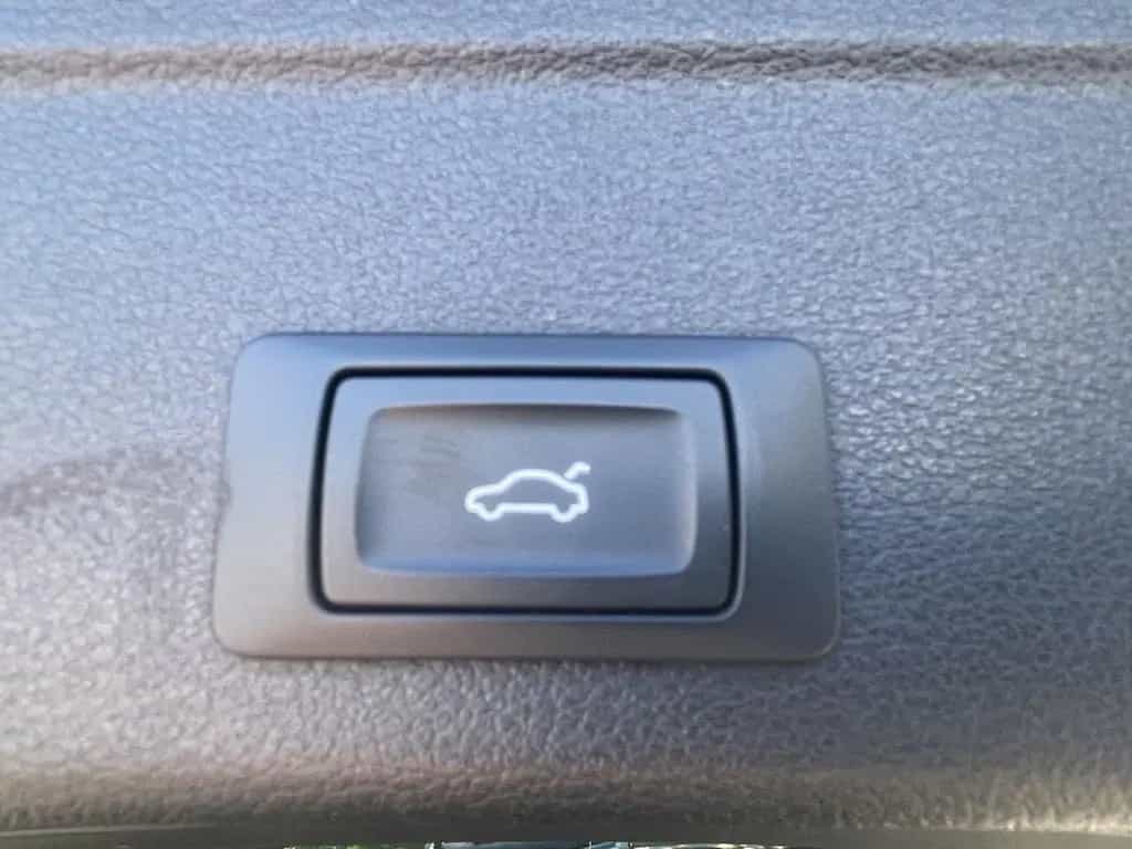 Audi A4 Avant 35 TFSI S line LED Pano Carplay 360° 03/2023-photo-21