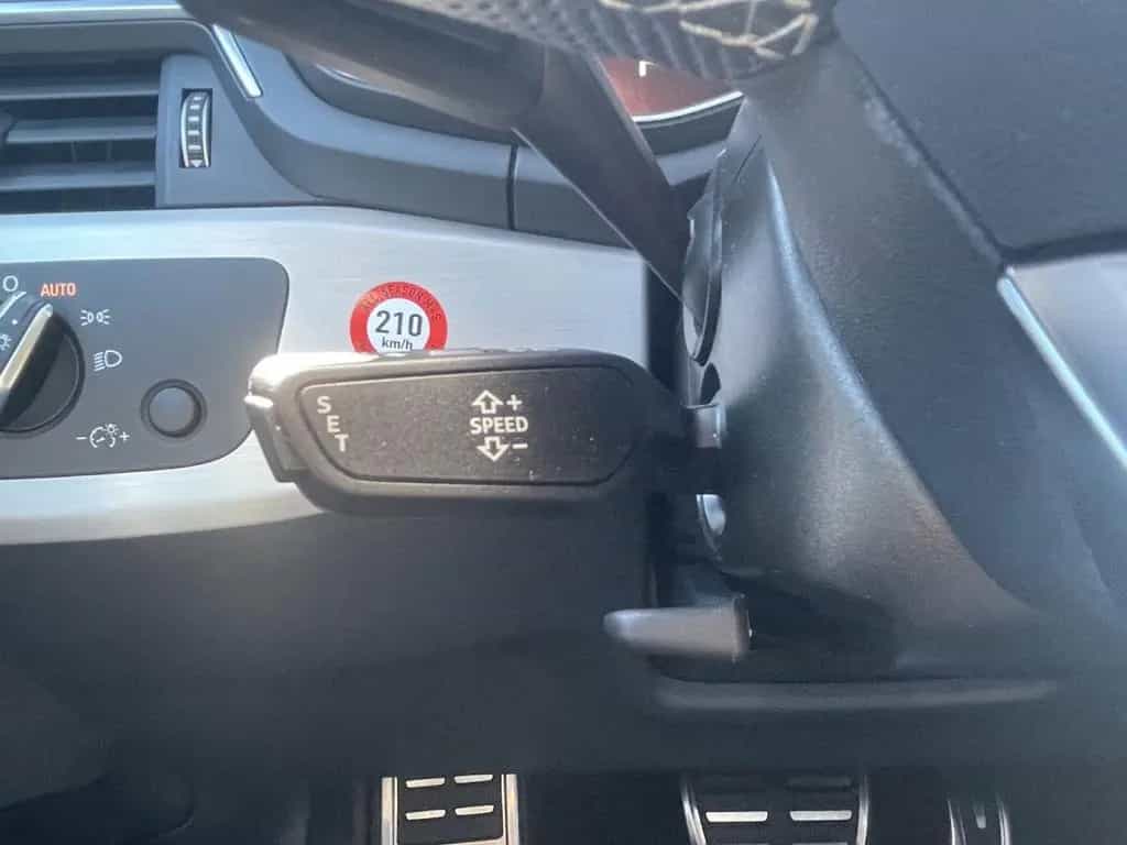 Audi A4 Avant 35 TFSI S line LED Pano Carplay 360° 03/2023-photo-23