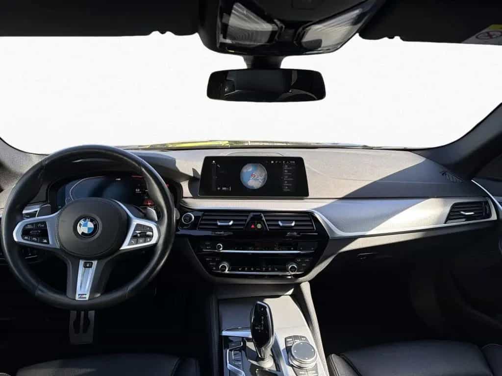BMW 5 Series 530i Touring M Sport ACC HUD StHz Pano KomSi LED 11/2019-photo-12