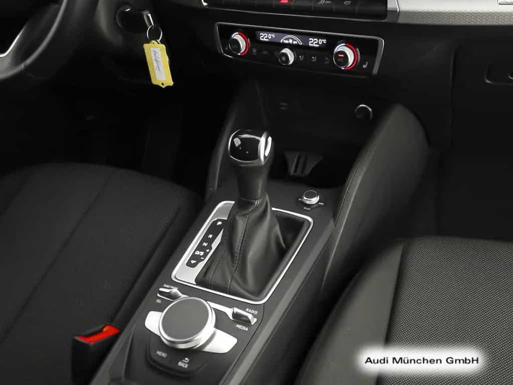 Audi Q2 35 TFSI S tronic advanced Navi+ 03/2023-photo-17