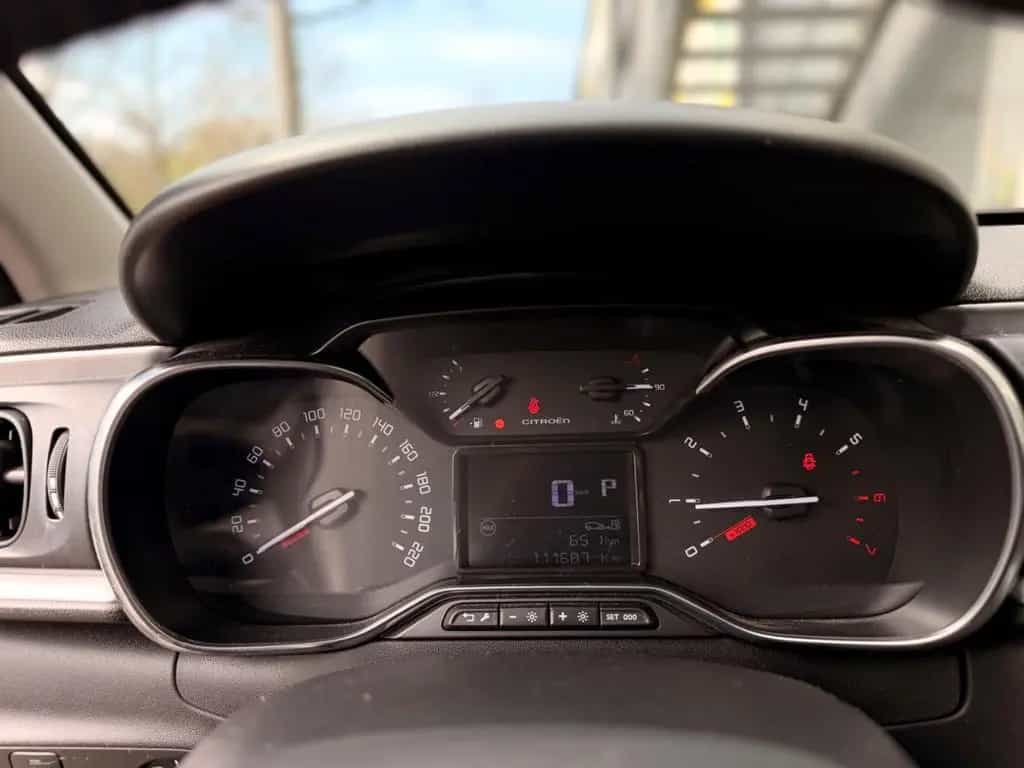 Citroën C3 Shine/AUTOMATIK*/SHZ/PDC/BLUETOOTH 12/2018-photo-8