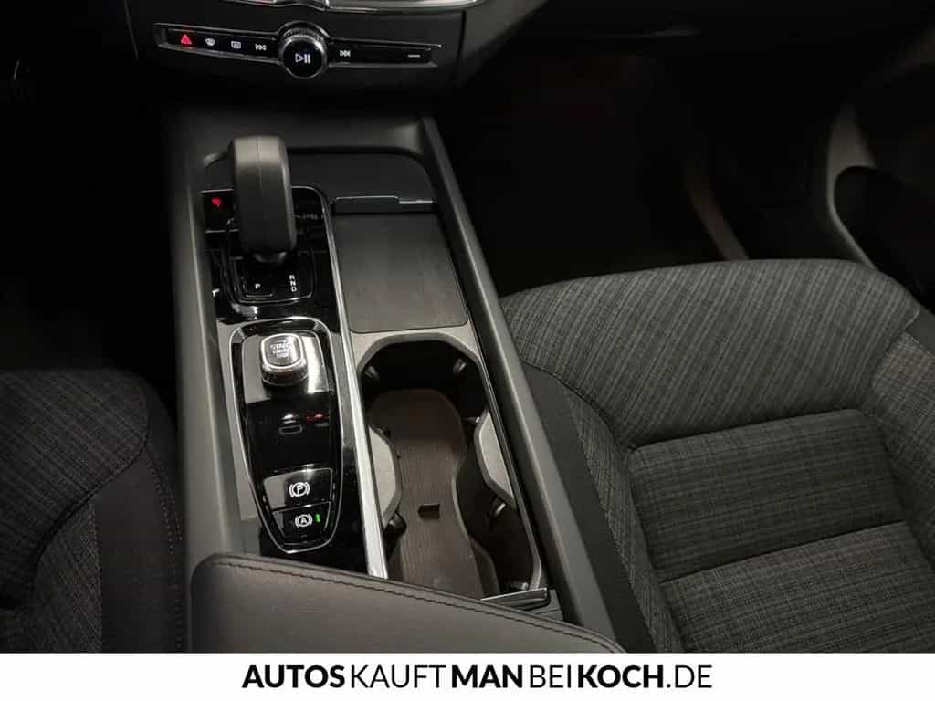 Volvo XC60 B4 D Core ACC BLIS STDHz 4xSHz LED PDC/CAM 02/2024-photo-25