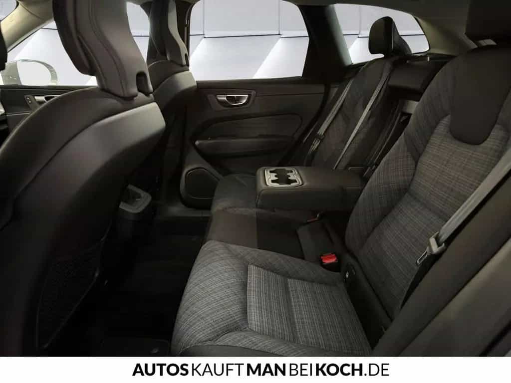 Volvo XC60 B4 D Core ACC BLIS STDHz 4xSHz LED PDC/CAM 02/2024-photo-7
