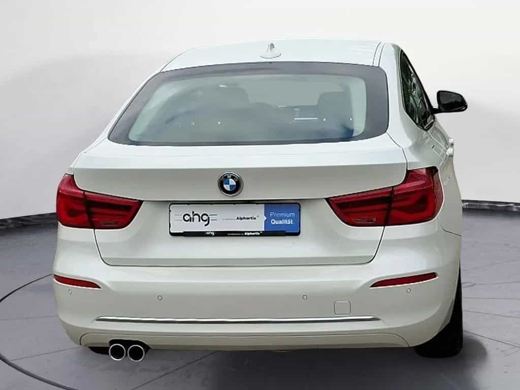 BMW 3 Series 330i Gran Turismo xDrive Luxury Line Aut Stop&Go 01/2019-photo-3
