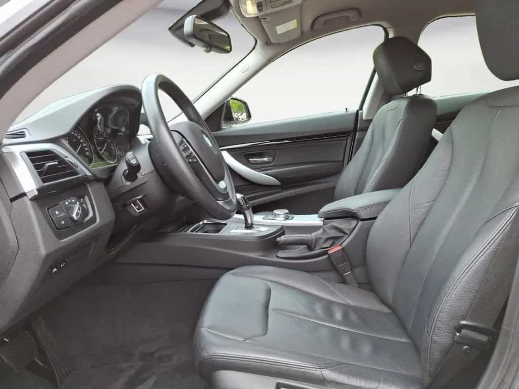 BMW 3 Series 330i Gran Turismo xDrive Luxury Line Aut Stop&Go 01/2019-photo-6