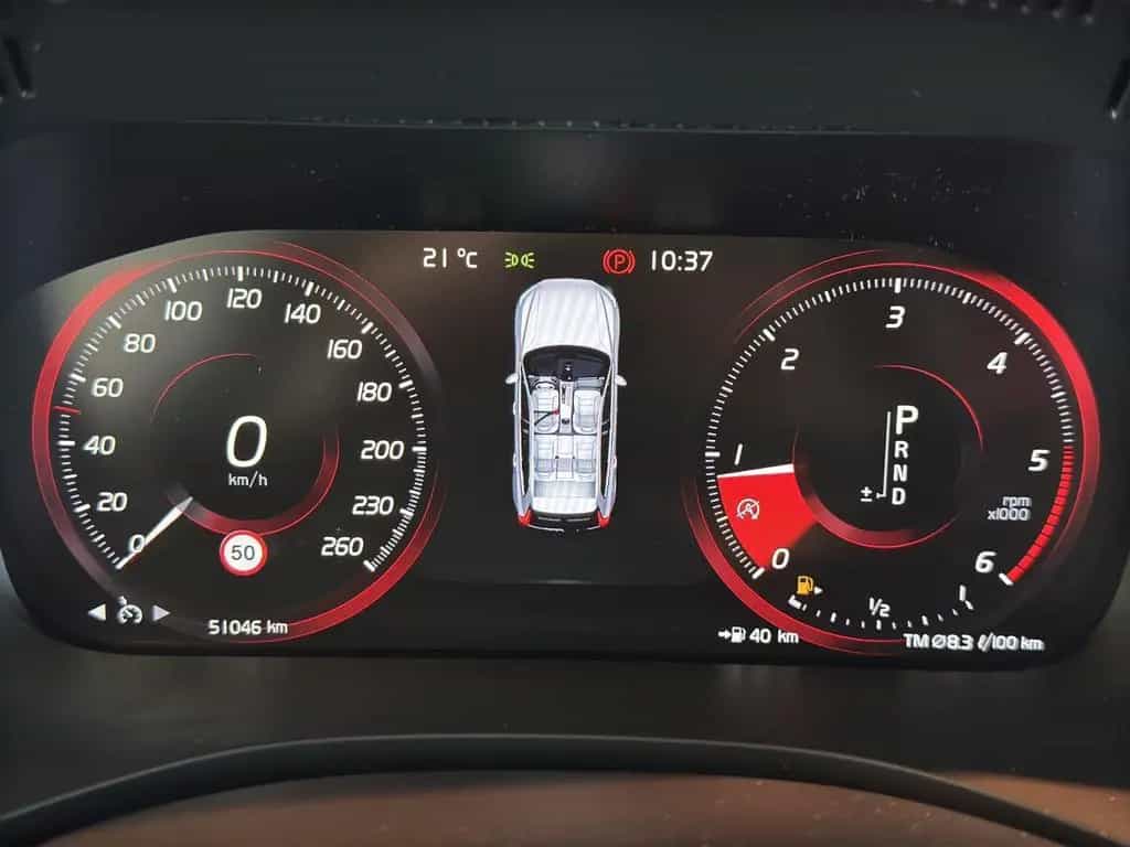 Volvo XC60 Inscription 2.0TDI Geartronic AWD *AHK*Pano 11/2018-photo-9