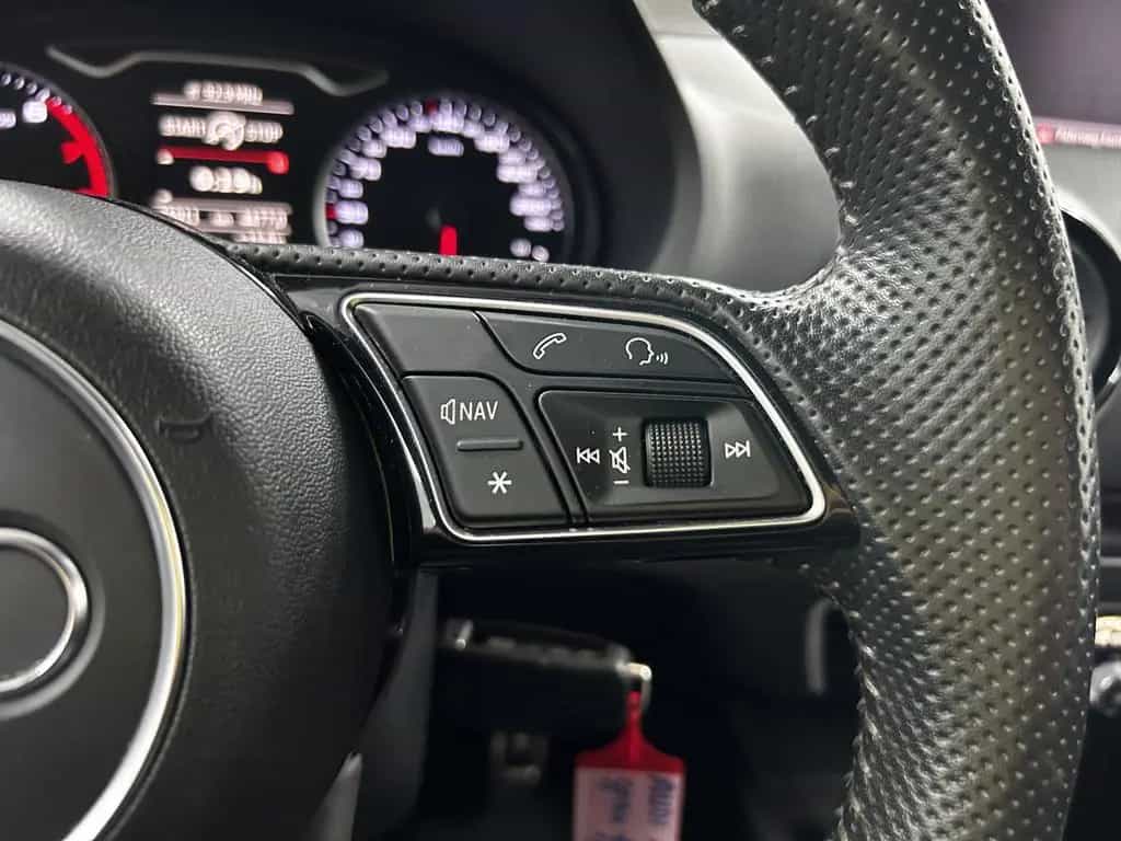 Audi A3 Limousine Quattro 3x S-Line+S-tronic+NAVI+LED 04/2017-photo-23