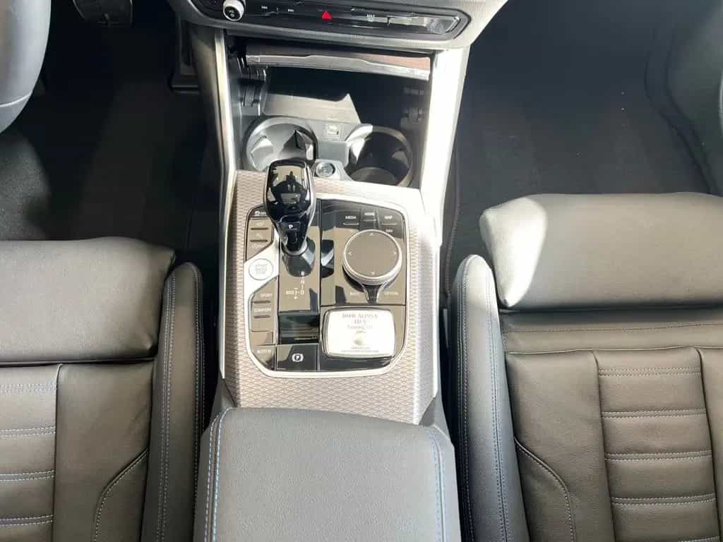 ALPINA D3 S Touring SW-Tronic Allrad AHK Standheizung 03/2026-photo-11