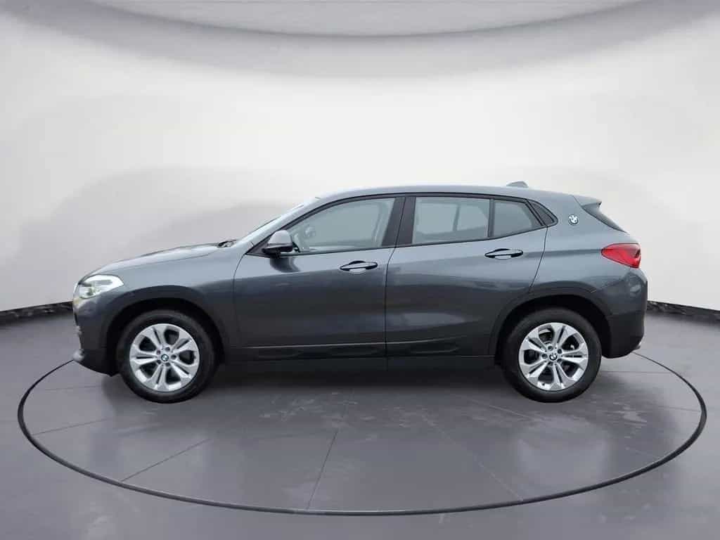 BMW X2 sDrive18i AHK NAVI PDC Rückfahrkamera 08/2018-photo-2