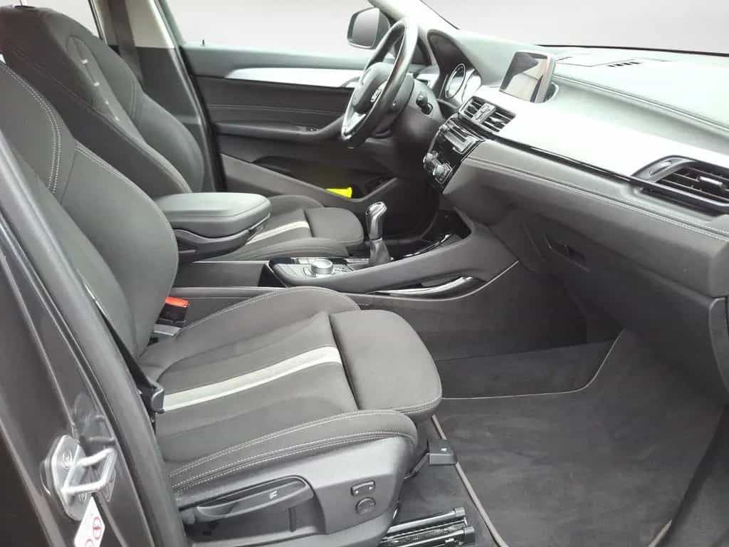 BMW X2 sDrive18i AHK NAVI PDC Rückfahrkamera 08/2018-photo-8
