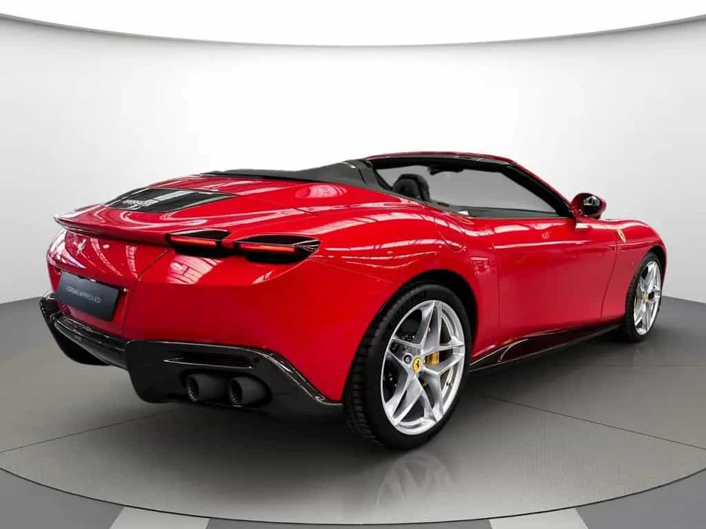 Ferrari Roma Spider 04/2025-photo-1