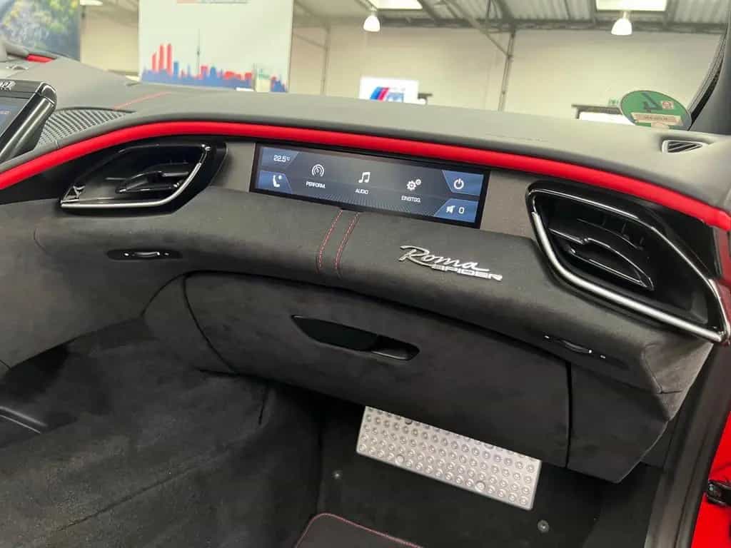 Ferrari Roma Spider 04/2025-photo-11