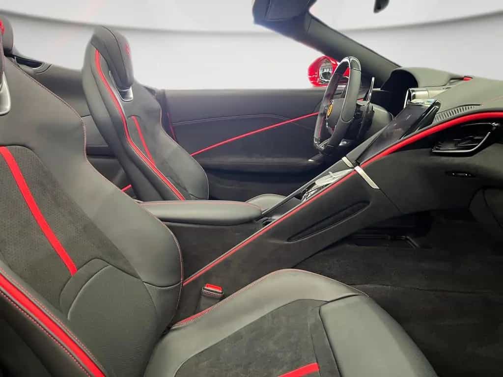 Ferrari Roma Spider 04/2025-photo-26
